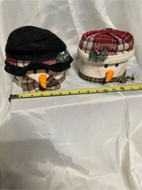 Handcrafted Snowman  Set - Red & Black Holiday Home Accent